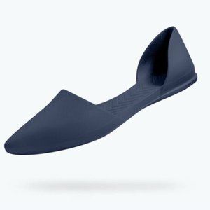 Native Audrey Blue Flats NWT